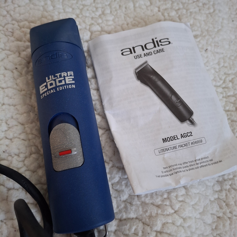 🐶 Andis Ultra Edge Special Edition Clipper 🐶